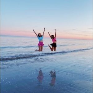 Meet your Posher, Carol and kiki’s closet